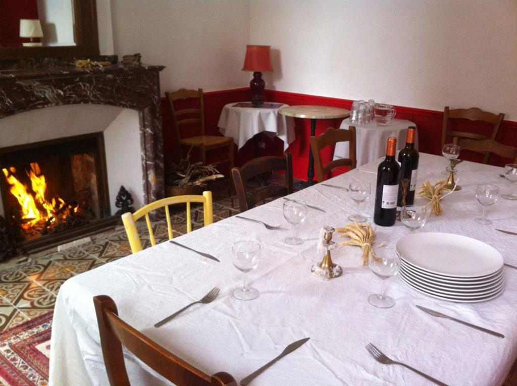 Chambre D'Hotes Maison Splendide Sainte-Valiere Екстер'єр фото